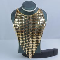 خناق ذهب الرمش الترند الحجم الكبير عيار 21 وزن 41....