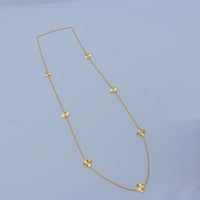 شال فان كليف ذهب عيار 21 وزن 9.04 جرام