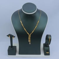 طقم ذهب فخم عيار 21 بتصميم فريد وزن 10.2 جرام