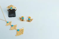 نصف طقم ذهب الرمش مطعم بالولو الفيروزي عيار 21 وزن...