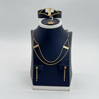 طقم المبروم ذهب عيار 21 وزن 5 جرام