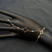 كف تصميم الماسي عيار 18 وزن 2.2 جرام