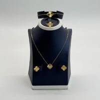 طقم ذهب الفان كليف عيار 21 وزن 7.9 جرام