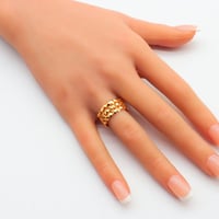 دبلة ذهب عيار 21 حب الرمان عريضة وزن 2.29 جرام – ف...