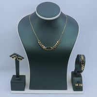 طقم ذهب CD ايطالي عيار 18 وزن 16.45 جرام