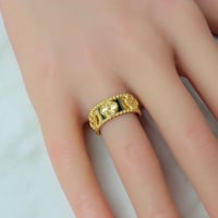 خاتم فان كليف ذهب عيار 18 صافي بوزن 3.6 جرام