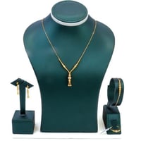 طقم ذهب عيار 21 وزن 8.60 جرام