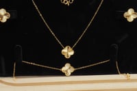 طقم ذهب الفان كليف عيار 21 وزن 8.2جرام