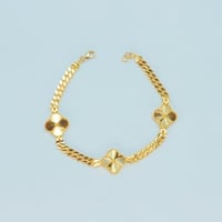 سوارة ذهب الفان كليف ثلاث وردات عيار 21 وزن 6.55 ج...