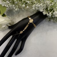 كف ذهب نواعم تصميم السبيكة البيضاوي عيار 18