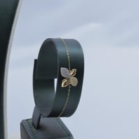 طقم ذهب باسكال عيار 18 مميز تصميم الماسي وزن 4.8 ج...