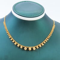 عقد ذهب ناعم عيار 21 بتصميم الببلز وزن 6.99 جرام