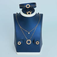 طقم ذهب اللوف عيار 21 دورين بتصميم الماس وزن 10.3...