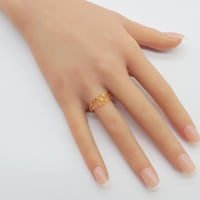 خاتم ذهب عيار 21 وزن 0.95 جرام مقاس 7 | 15