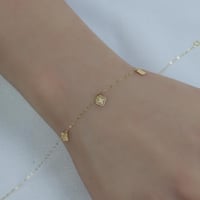 اسوارة ذهب ناعم بتصميم رقيق عيار 18 وزن 0.3 جرام