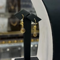 طقم ذهب عيار 21 وزن 6.2 جرام