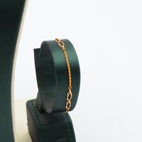 طقم ذهب ناعم عيار 21 بوزن 2.94 جرام - تصميم تعليقة...