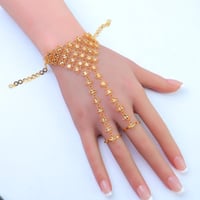 كف ذهب بخاتميم تصميم فاخر عيار 21 وزن 12.74 جرام