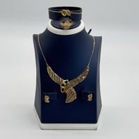 طقم ذهب طوق عيار 21 وزن 9.5 جرام