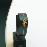 طقم ذهب عيار 21 وزن 10.63 جرام بتصميم متدرج وتعليق...