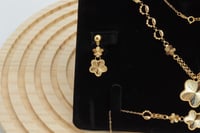 طقم ذهب عيار 21 وزن 18.78 جرام