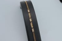 اسوارة جنزير ذهب عيار 21 بتصميم الماسي وزن 5.35 جر...