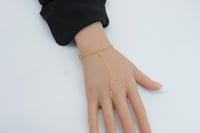 كف ذهب عيار 21 وزن 2.3 جرام