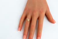 خاتم ذهب انيق تصميم الماسي عيار 18 وزن 0.7 جم