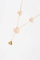 طقم الوردة تصميم الماسي عيار 21