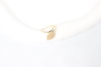 خاتم بوشرون عيار 18 وزن 1.3 جرام