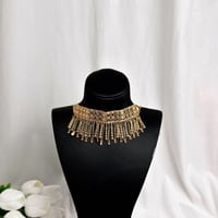 مخنق ذهب ملكي عيار 21 وزن 17.4 جرام