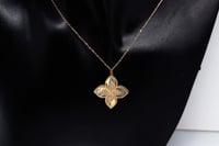 سلسال ذهب روبيرتو كوين مصمم للبس جهتين عيار 18لوزن...