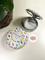 مرايا بشكل دائري