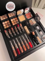 بوكس مكياج بديل كيكو مميز