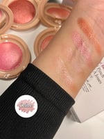 مجموعة احمر خدود بديل رير بيوتي 4 قطع