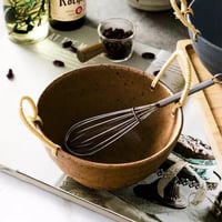 زبدية شوربة دائرية من السيراميك بمسكات قطنية بتصمي...