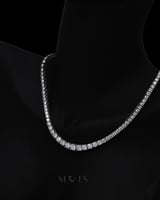 عقد تنس سوليترات متدرج