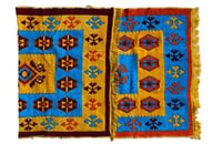 ازرق واصفر