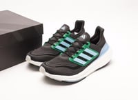 Adidas Ultra Boost Light 2023