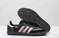 Adidas Samba Hello Kitty