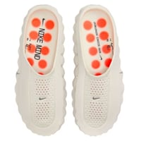 Nike Mind 001