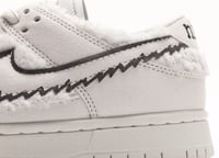 Nike SB Dunk Low Retro