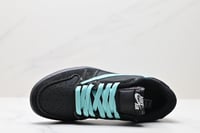 Air Jordan 1 Retro Low Travis Scott