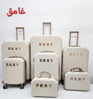 بيج غامق محدد بالبني