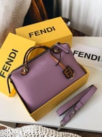 شنط فندي كوالتي مع الملحقات