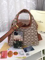 شنط كوتش هاي كوالتي يتوفر ٣ الولن