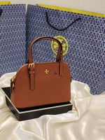 شنطة توري بورش هاي كوالتي مقاس 22 سم تقريباً