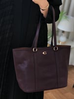 شنط كوتش درجة اولى الحجم موضح بالصورة