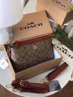 شنط كوتش هاي كوالتي يتوفر عدة الوان