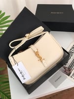 شنط سانلوران درجة اولى الحجم وسط